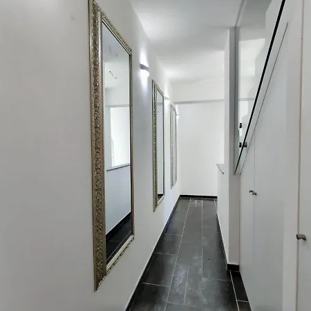 Locazione Turistica Mera Villa Poncetta
