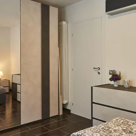 Locazione Turistica Mera Villa Poncetta