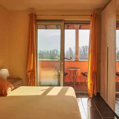Locazione Turistica Mera Villa